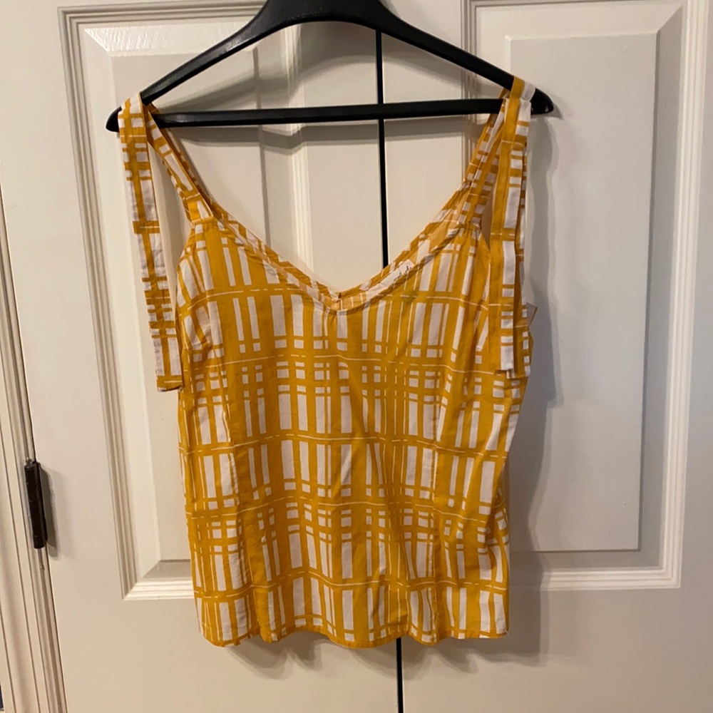 Hello summer top!
